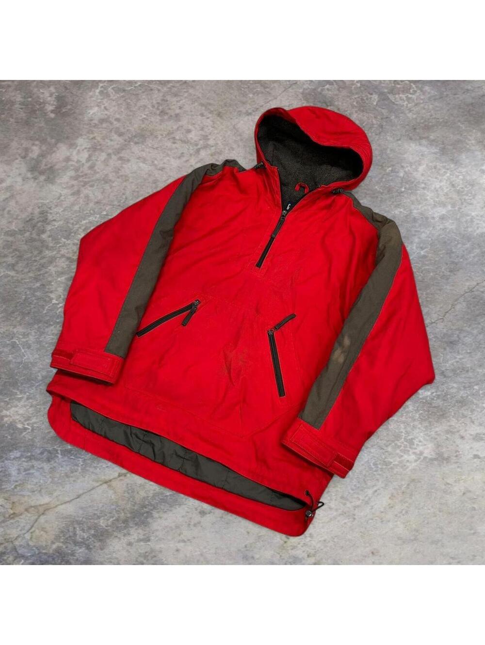 Red Gap quarter zip jacket with hood #outdoor #winter
